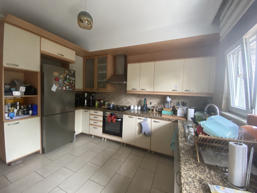 1,200,000 TL SATILIK Apartman Dairesi 136m2 3+1 Zekeriyaköy